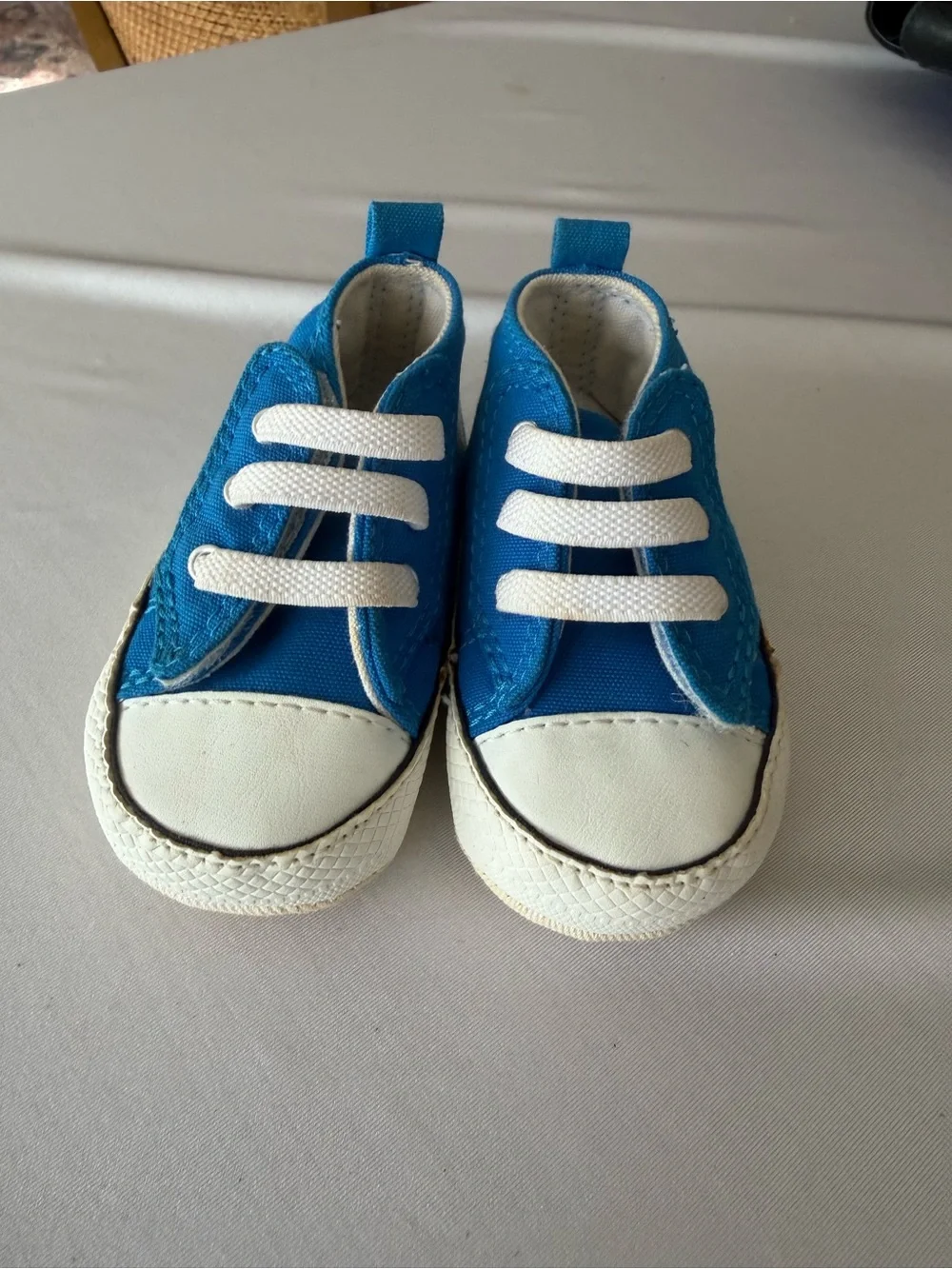 Converse Easy Slip Electric Blu Crib